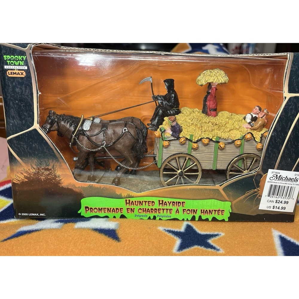 Lemax Spooky Town‎ Collection Haunted Hayride 2005 Set